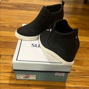 Susina Black Wedge Ankle Boots